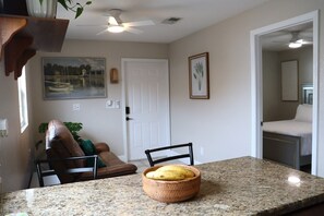 Interior - Serene 1-bedroom apartment in Tampa (Tampa)