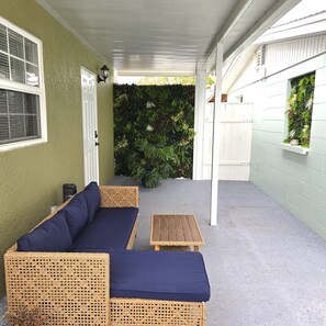 Terrace/patio - Serene 1-bedroom apartment in Tampa (Tampa)