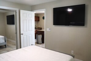 WiFi, bed sheets - Serene 1-bedroom apartment in Tampa (Tampa)