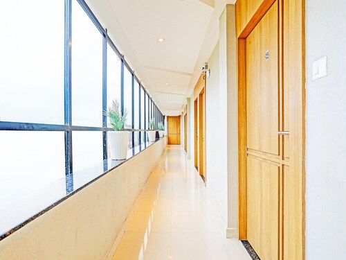 Super Hotel O Raipur