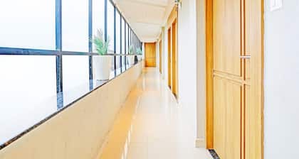 Super Hotel O Raipur