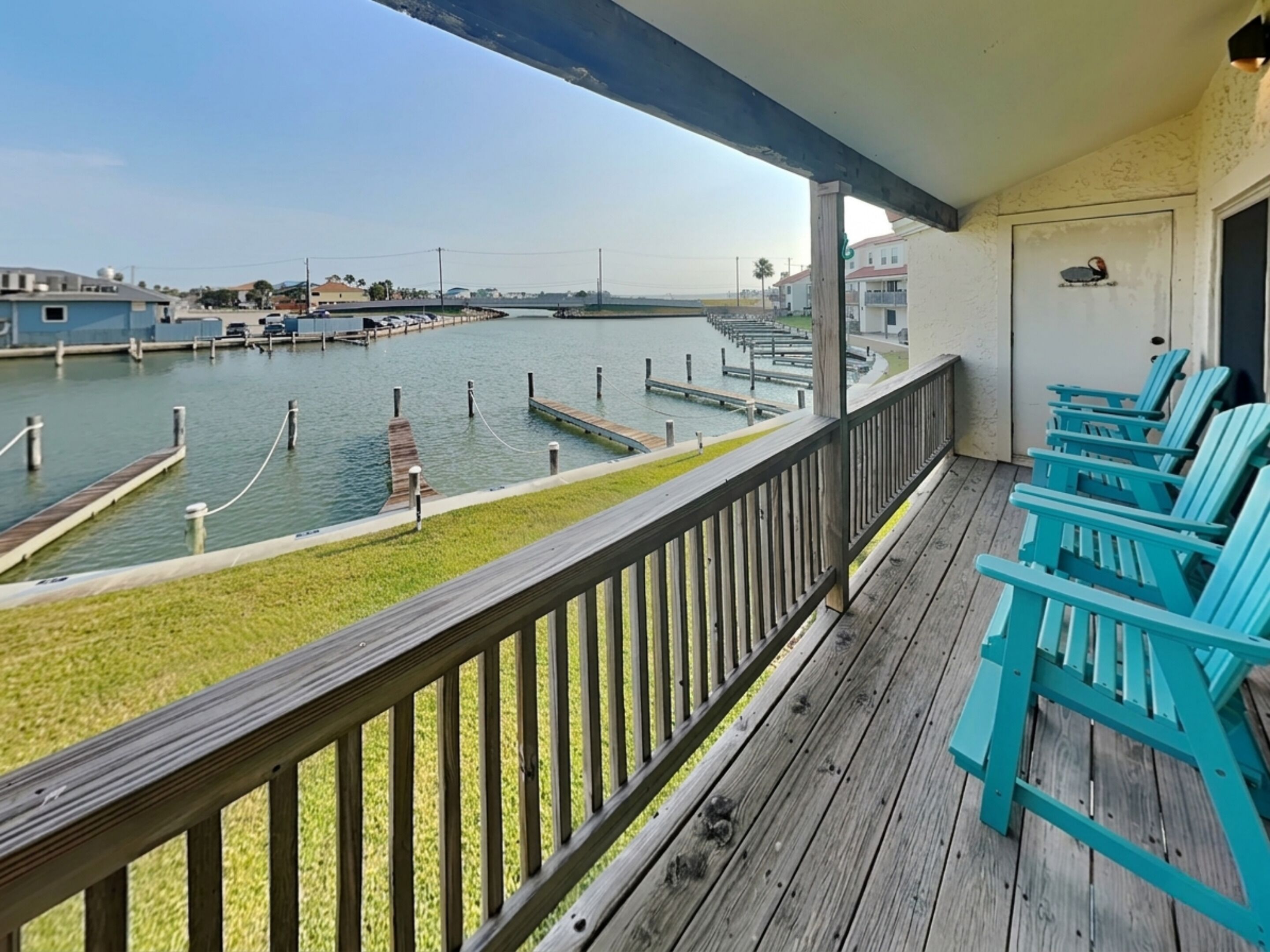 Condo (3 Bedrooms) | Front of property