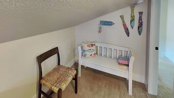 Condo (3 Bedrooms) | Property amenity