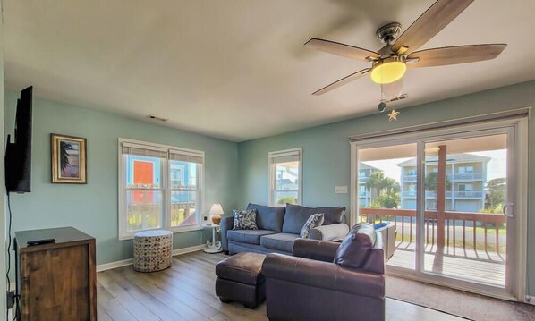 Smart TV - Painkiller: Sip Back & Relax (Surf City)