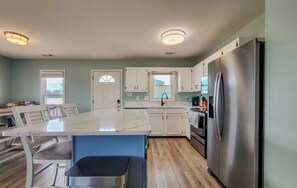 冰箱、微波炉、炉灶、茶具/咖啡用具