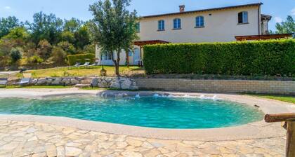 Lavanda Home with Pool in Villa CàBrandano