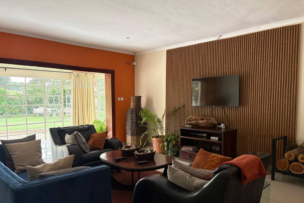 สตูดิโอ, พร้อมสิ่งอำนวยความสะดวกสำหรับผู้พิการ