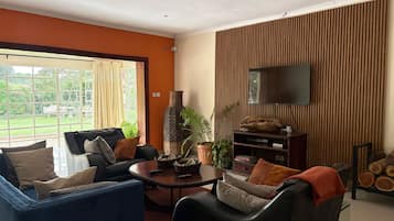 Studio, akses difabel