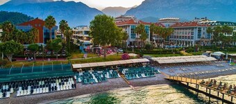 Ambassador Plaza Hotel