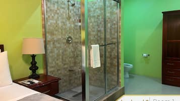 Comfort Studio | Bathroom