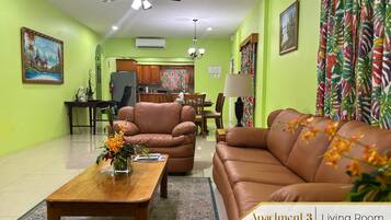 Comfort Studio | Living area