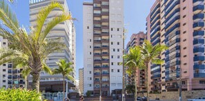 Exterior - Apartamento em Praia Grande Frente a Praia (Praia Grande)