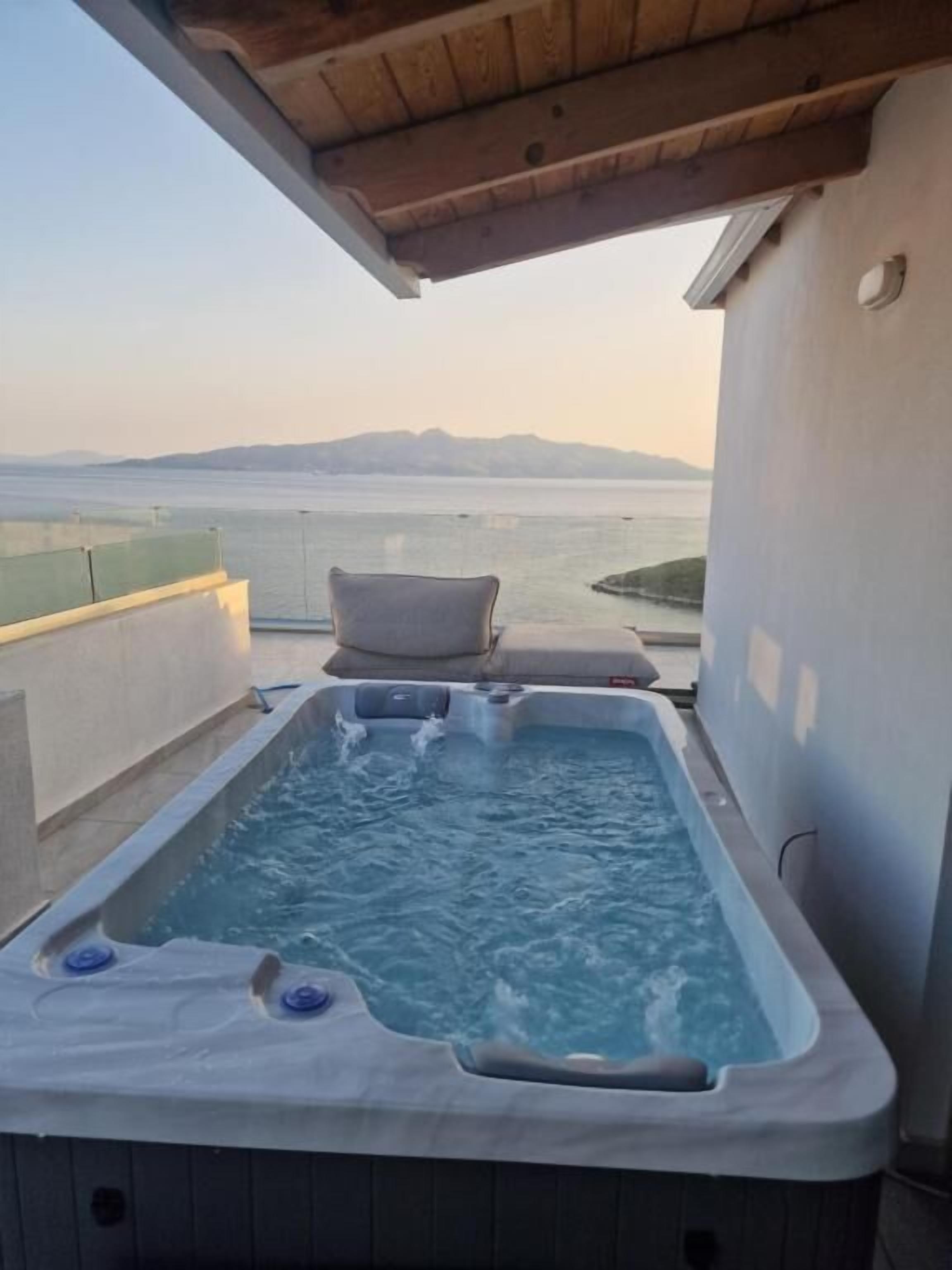 Lejlighed - 2 soveværelser - balkon - havudsigt | Terrasse/gårdhave