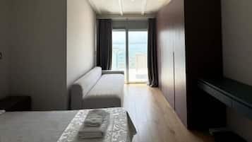 Apartment, 2 Bedrooms, Balcony, Sea View