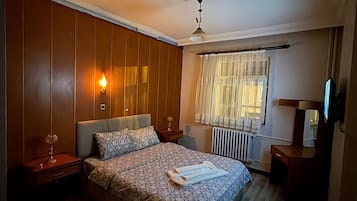 Standard-Doppelzimmer, Balkon, Stadtblick