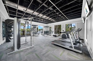 Fitness facility - Vibrant 2BR/2BA w/ King Bed | Pool, Gym  #11 (Tampa)