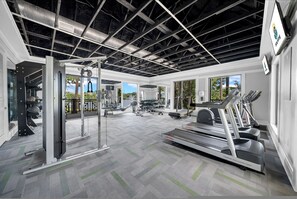 Fitness facility - Modern 2BR | Pool, Gym + Pet-Friendly #12 (Tampa)