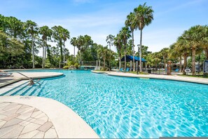 Pool - Stylish 2BR/2BA w/ Pool, Gym Near Airport #3 (Tampa)