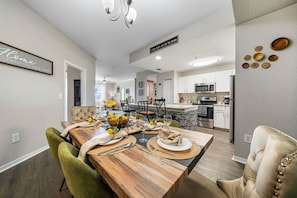 Dining - Spacious 3BR/2BA w/ Pool + Gym | Near Airport #4 (Tampa)