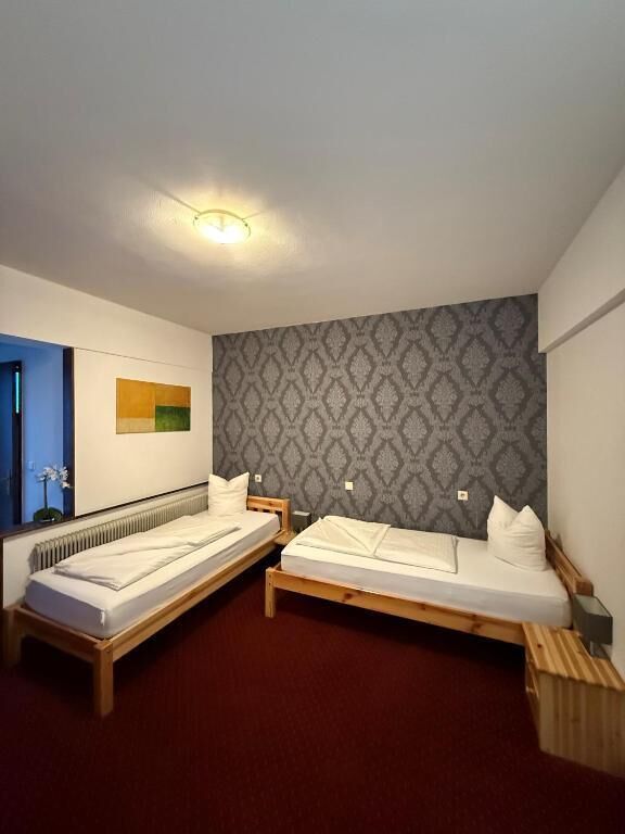 Kahden hengen perushuone (kaksi sänkyä), vuoristonäköala