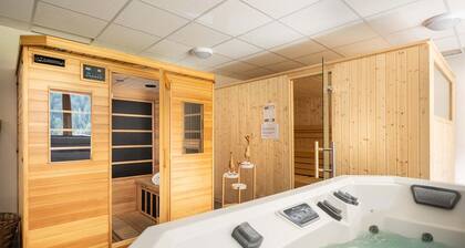 Chalet in Vanoise With Spa and Stunning Views
