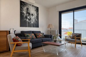 TV - Beautiful family home for 8 guests – Les Roses (Les Sables-d´Olonne)