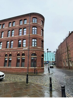 Miscellaneous - Stylish and modern 1 bedroom Apartment, Central Leeds (Leeds)