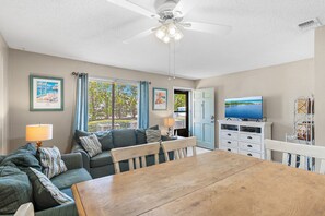 Interior - ⭐Walk to Beach | Complex Pool | Sandprints D3⭐ (Miramar Beach)