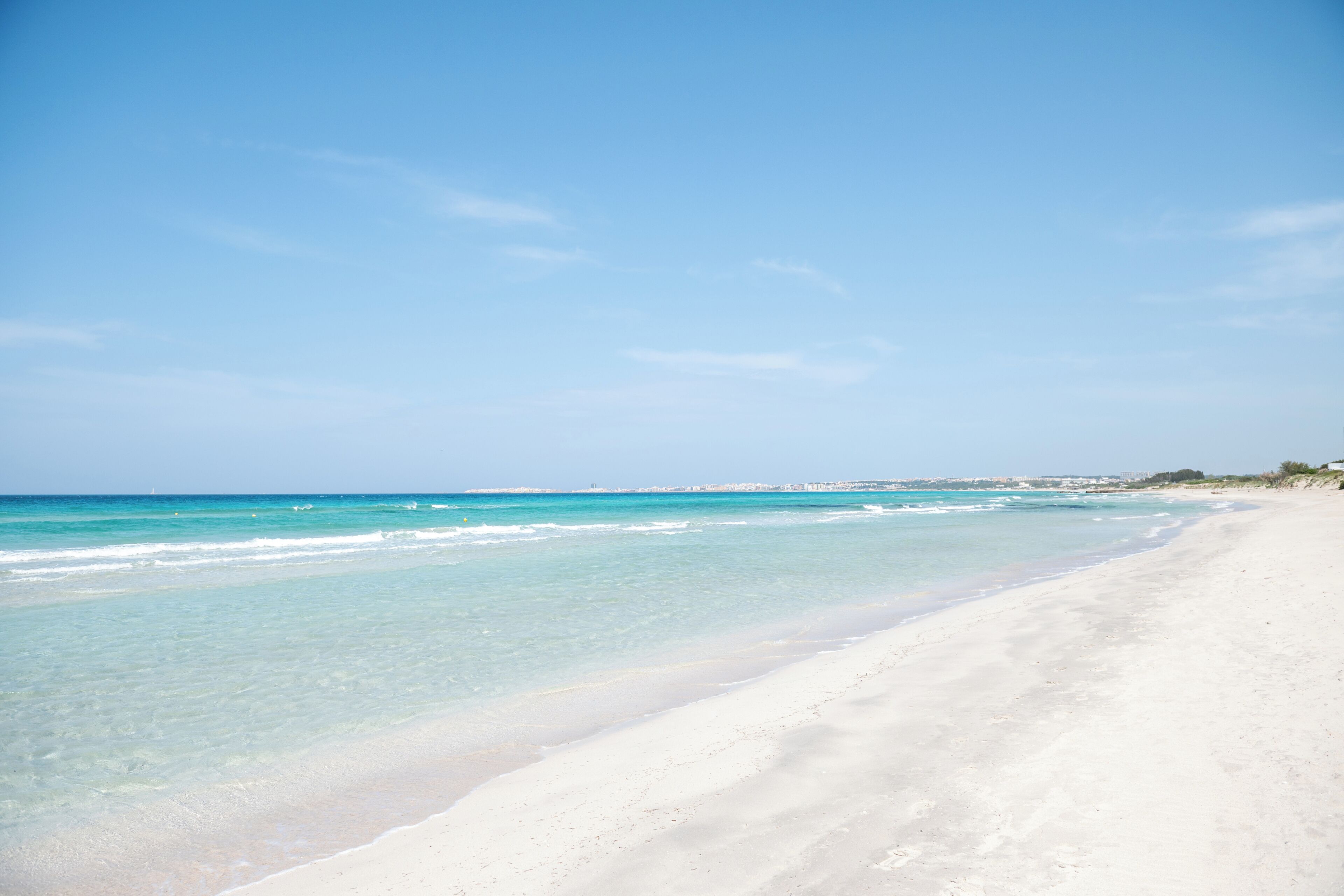Vista para praia/oceano