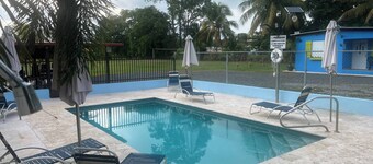 Cozy 2BR Cabin with Pool in Cabo Rojo