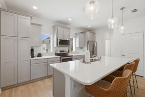 House, 1 King Bed with Sofa bed (Light House at Lost Key Villas) | Private kitchen - Light House at Lostkey Villas (Pensacola)