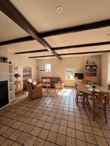 Charmante Wohnung am Pferdestall mit toller Terrasse zum Entspannen