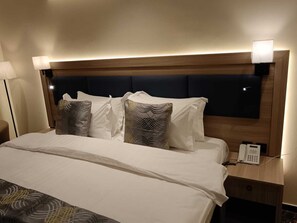 In-room safe, iron/ironing board, free WiFi - Fursan Al Arab Serviced Apartments  (Jeddah)