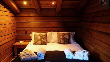 Chalet | 4 bedrooms, bed sheets
