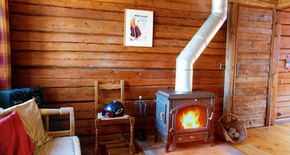 Chalet in La Tania Near Ski Slopes