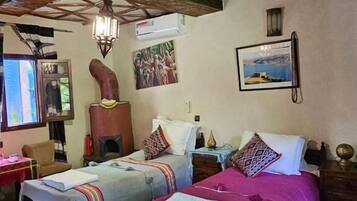 Chambre Supérieure Double ou avec lits jumeaux, balcon, vue ville | Spa