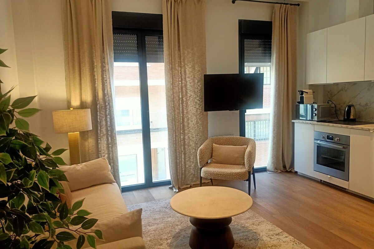 Apartment (2 Bedrooms) | Wohnbereich