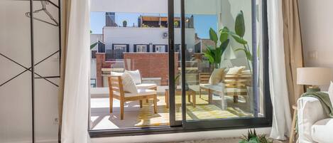 Apartment (1 Bedroom) | Living area