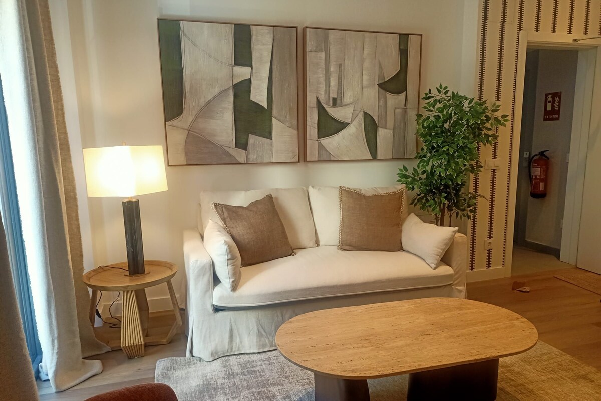 Apartment (2 Bedrooms) | Wohnbereich