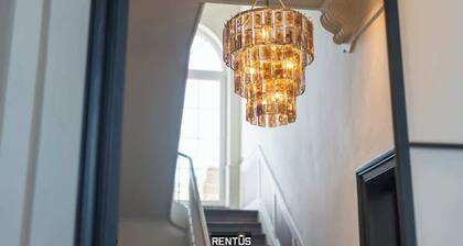 Maison Le Petit Château - luxury former monastery with pool