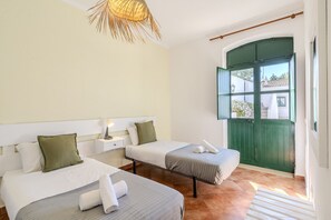 2 Schlafzimmer, Bügeleisen/Bügelbrett, kostenloses WLAN, Bettwäsche