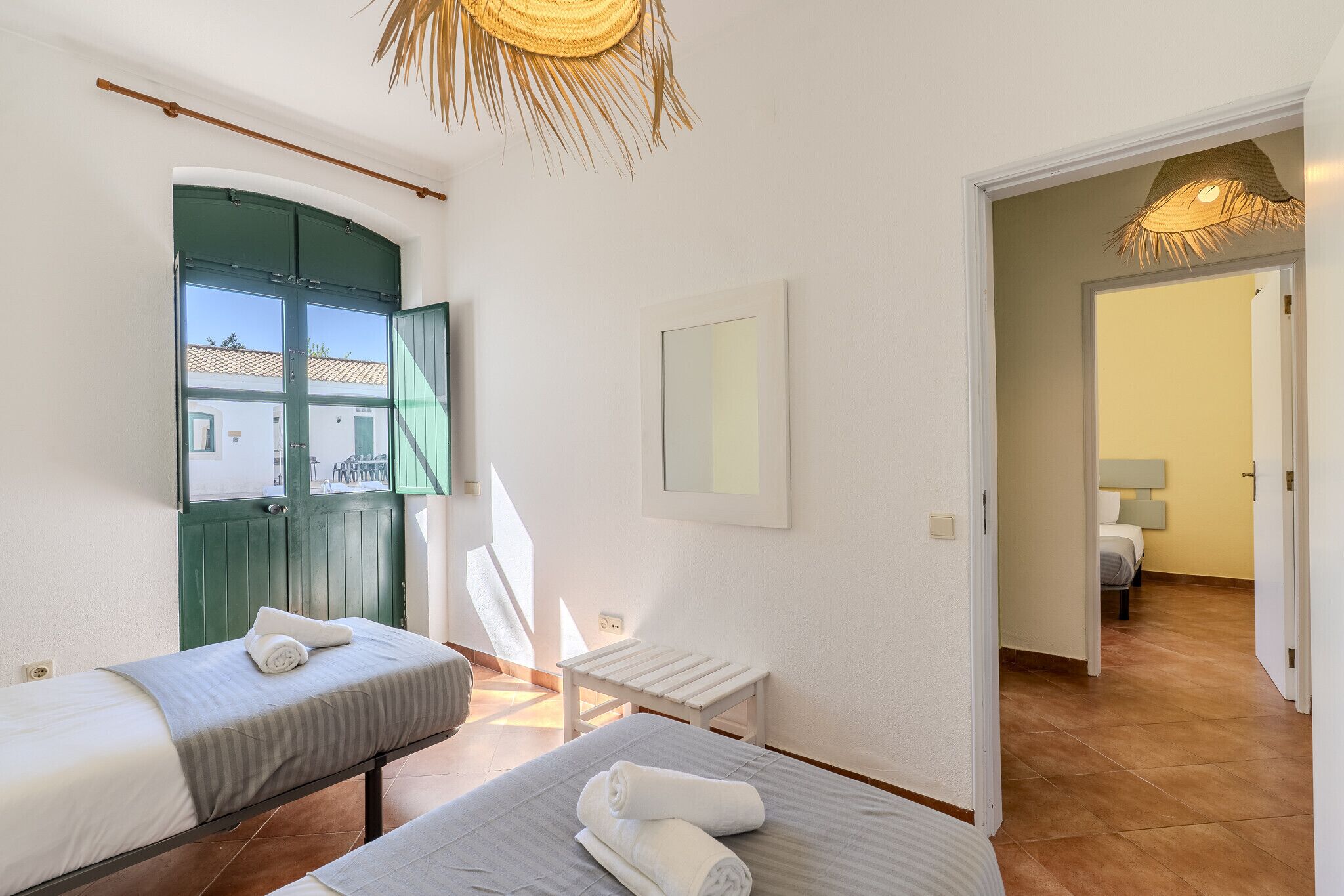 2 camere, ferro/asse da stiro, Wi-Fi gratuito, lenzuola