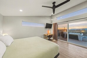 Desk, travel cot, WiFi, bed sheets
