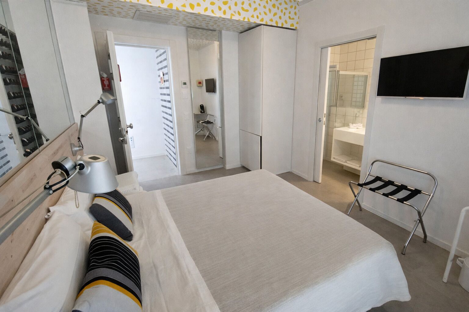 Double Room, Balcony