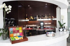 Bar (in der Unterkunft)