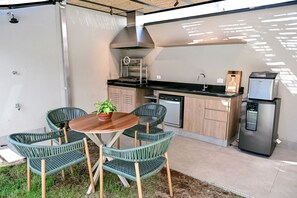 Villa | Utendørsservering