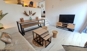 TV - Charming house with terrace and pool (Grosseto-Prugna)