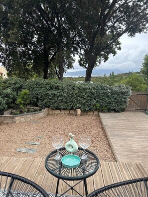 Terrace/patio - Charming house with terrace and pool (Grosseto-Prugna)