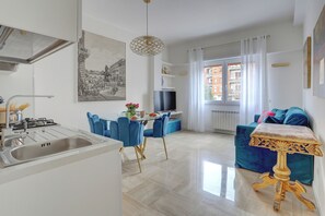 Departamento Confort, 2 habitaciones, balcón, vista a la ciudad | Interior