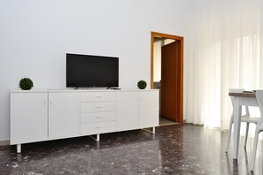 Interior - Apartment 'Cattel A02' with Private Terrace (Lido di Jesolo)